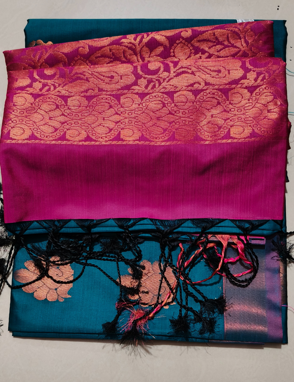 Peacock Green With Pink Colour Soft Silk Sarees